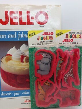 Vintage 1988 Jell-O Cookbook With Jell-O Jigglers Cookie Cutters In Pack